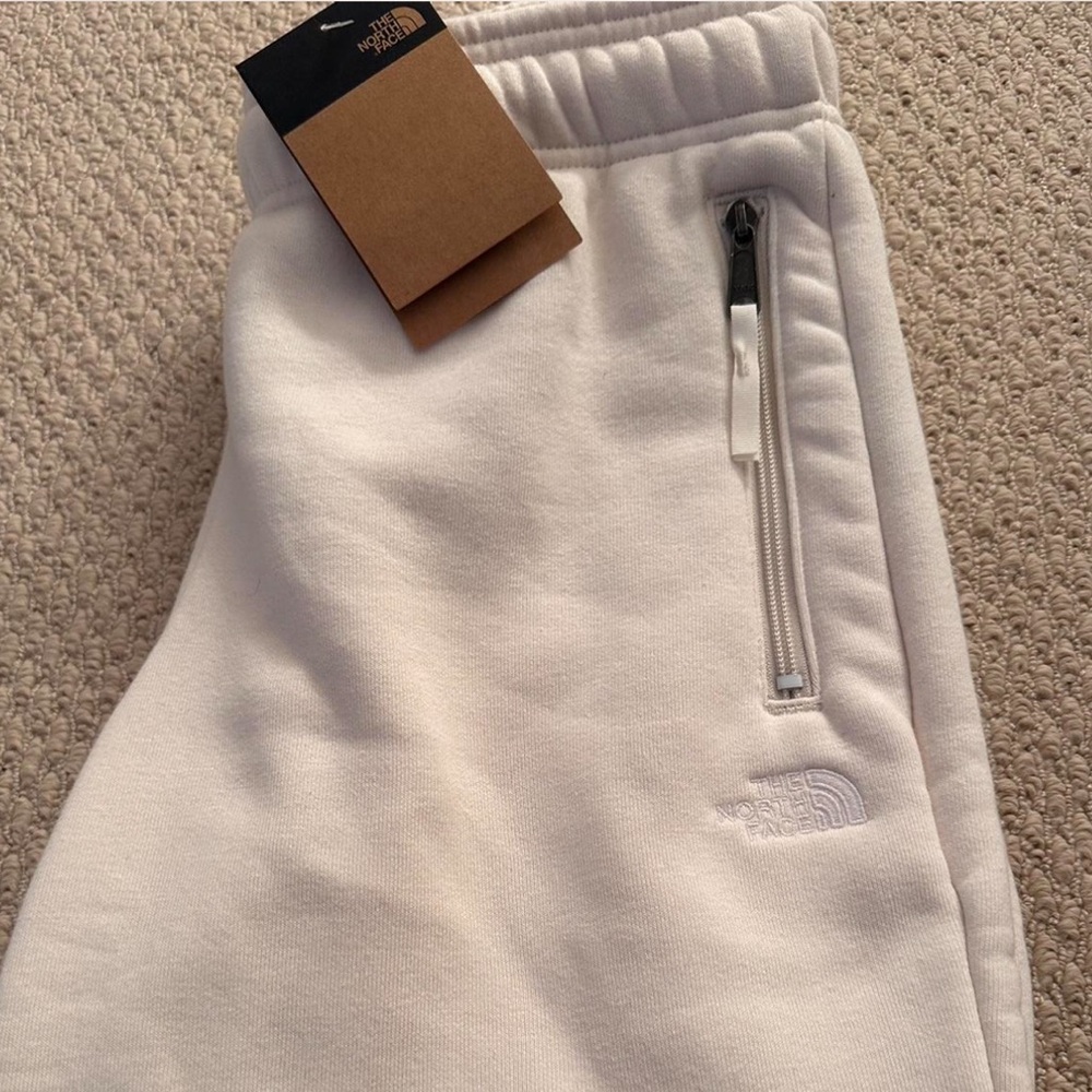 North face sweatpants new with tags